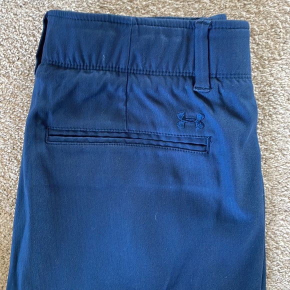 Under armor performance golf pants. Great condition. Only worn about six times. - Picture 3 of 3